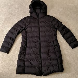 Uniqlo Women’s Long Black Ultra Lightweight Down C